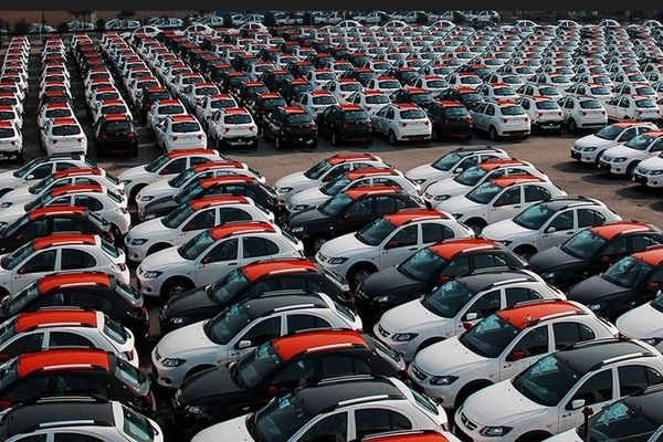 افشاگری نماینده مجلس در مورد مکاتبات برخی نمایندگان با خودروسازان/ ویدئو
