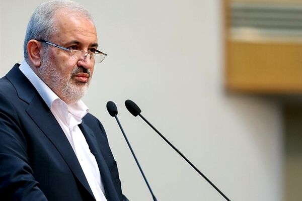  فعلاً شورای رقابت مسئول قیمت‌گذاری خودروست