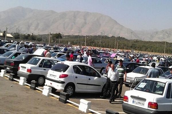 رفتار بازار خودرو عجیب شد/ جدیدترین قیمت خودرو
