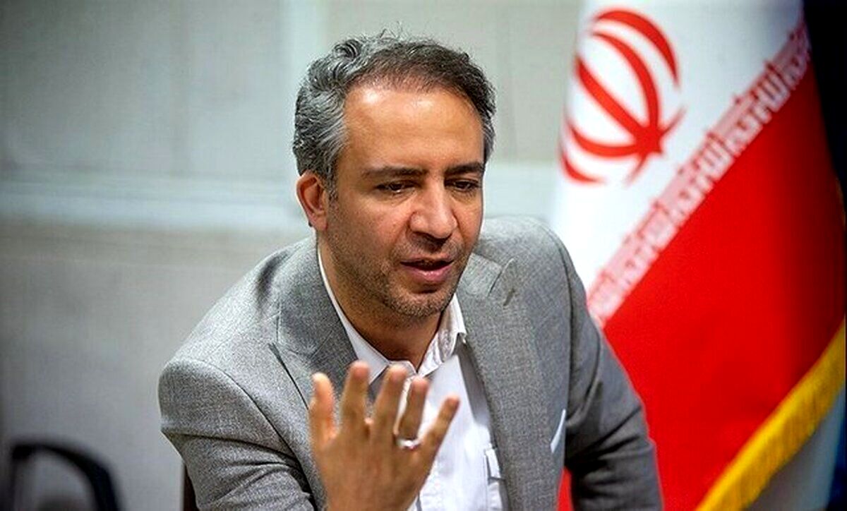 پیش‌بینی قیمت دلار؛ تعادل در ۷۳ هزار تومان یا ادامه نوسانات؟
