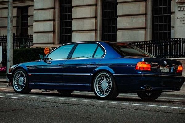 نوستالژی قدرت آلمانی؛ بی ام و آلپینا B۱۲ مدل ۱۹۹۸/ تصاویر