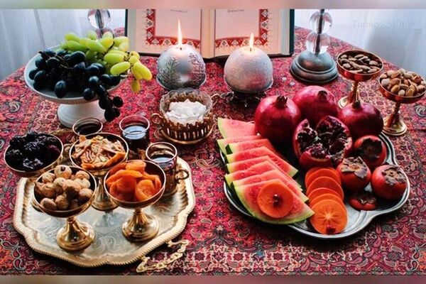 میوه شب یلدا موجود است؛ قیمت ها کمی بالاست
