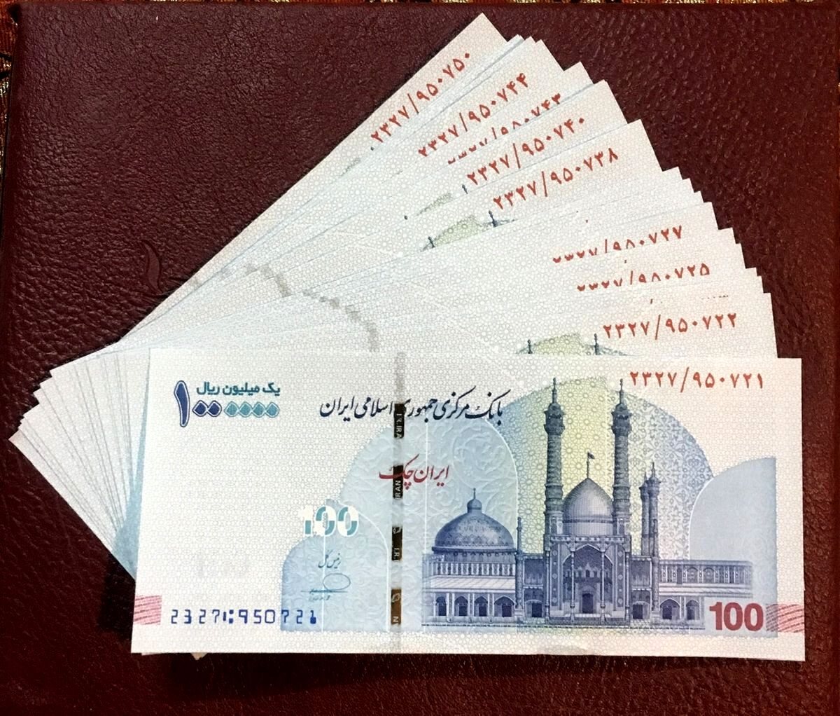 تورم بزرگ در راه است؟ /اسکناس های جدید وارد بازار شد