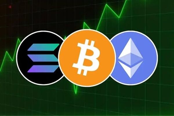 پیش‌بینی ون‌اک از قیمت بیت‌کوین، اتریوم و سولانا تا سال ۲۰۲۵
