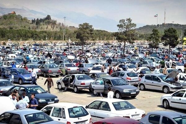 مصوبه فروش ۱۲۰ هزار خودرو ۵ درصد زیر قیمت بازار