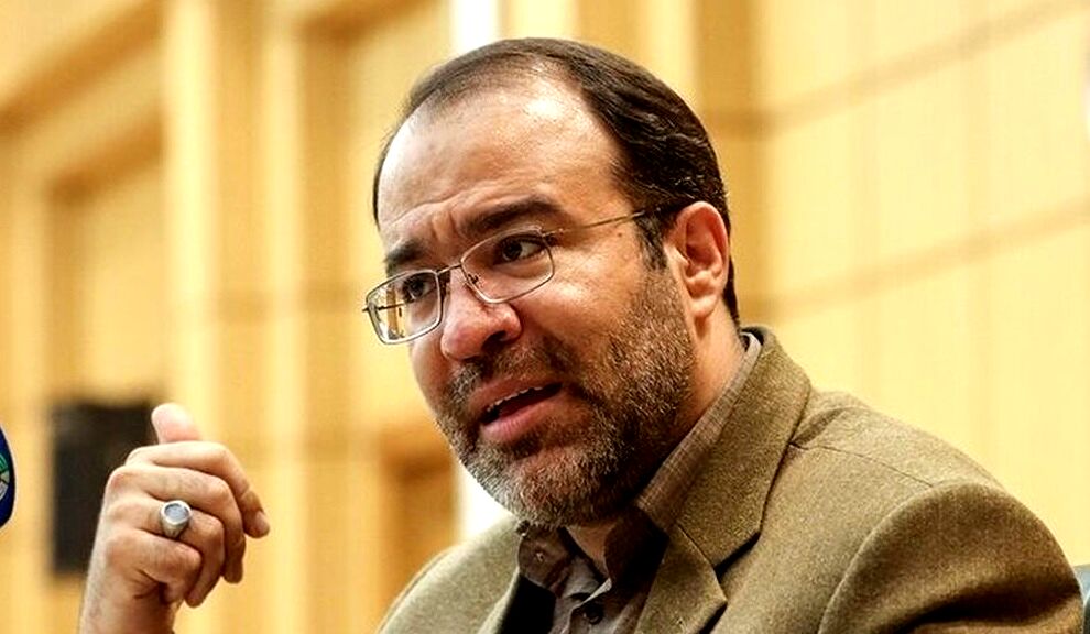 خلق پول عامل تورم است؛ صبح به صبح که از خواب بلند می‌شویم ۶-۷ هزار میلیارد به نقدینگی کشور اضافه می‌ شود/ویدئو