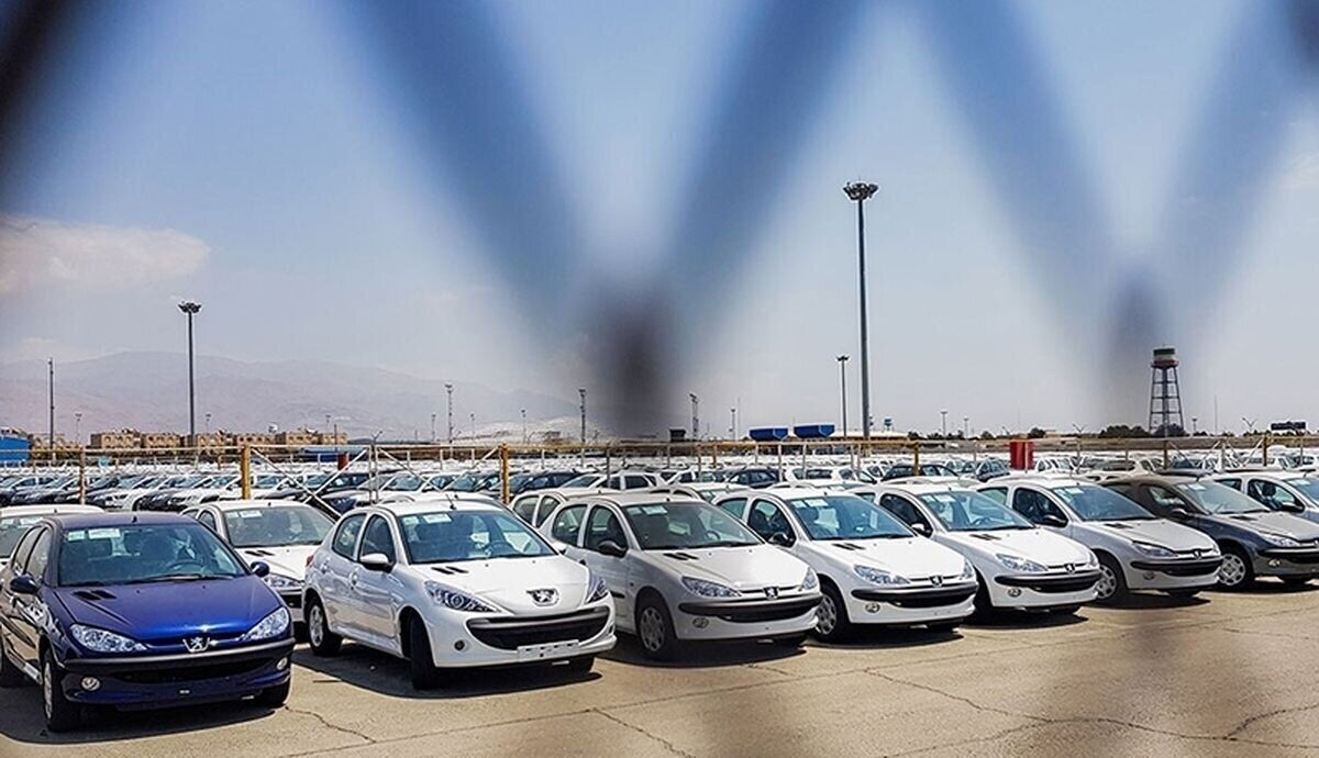 پیش‌بینی جدید یک کارشناس از قیمت‌ها در بازار خودرو تا پایان شهریور/ بالاخره الان خودرو بخریم یا نخریم؟