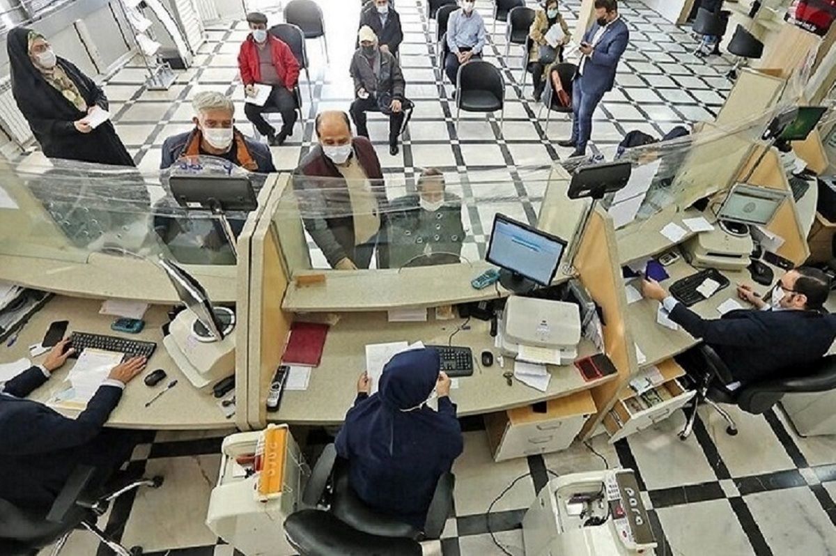 مردم وام های بانکی را بیشتر در کدام بخش ها مصرف کردند؟/ اینفوگرافیک
