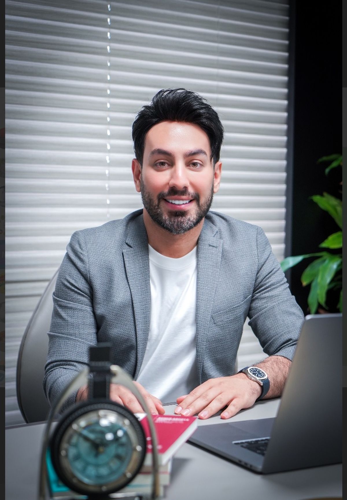 گفتگو با سینا عظام در مورد تاثیر هوش مصنوعی (AI) و فناوری بلاکچین (Blockchain) در حوزه املاک و مستغلات