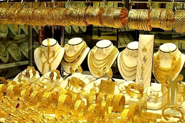 کاهش غیرمنتظره قیمت طلا و سکه در بازار؛ وقت خرید طلا و سکه فرا رسید؟
