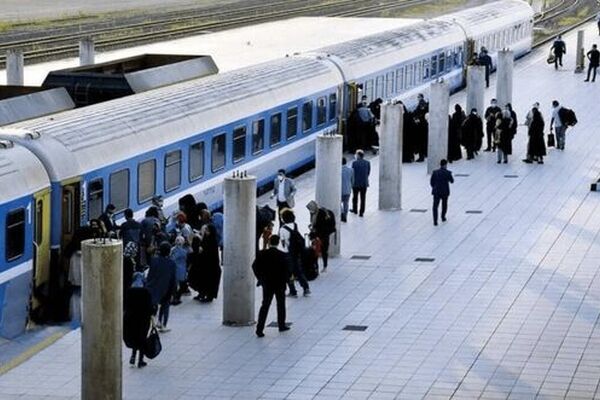 پیش‌فروش بلیت‌ قطارهای مهر آغاز شد