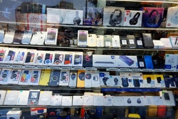 قیمت روز گوشی؛ جانشین A۳۵ چند؟