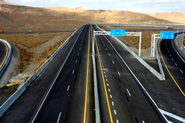 آزادراه شیراز ـ اصفهان رسما بهره‌برداری شد
