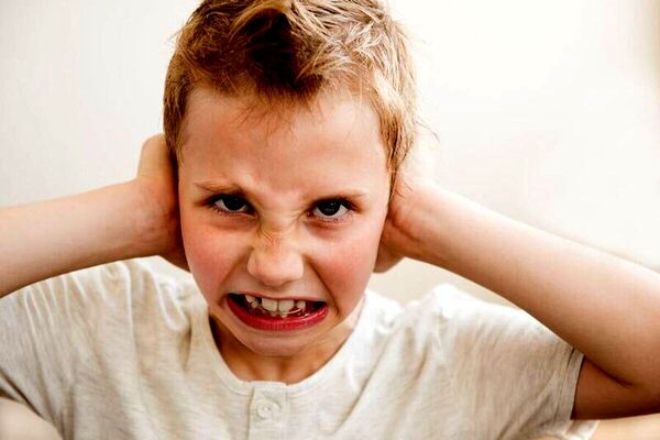 چگونه بفهمیم کودکی دچار آسیب روانی است؟