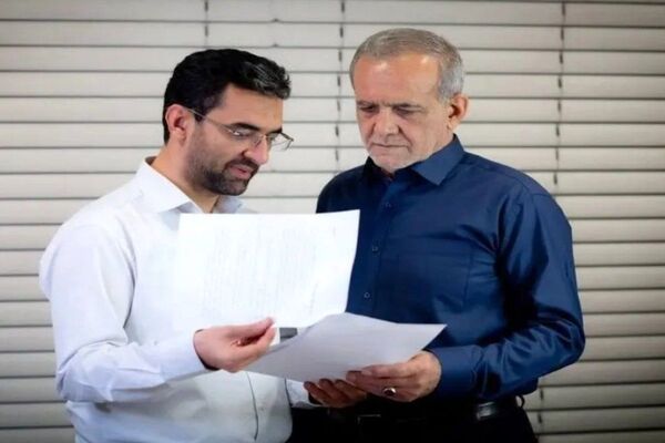 موضع آذری جهرمی پس از شروع رفع فیلتر: انتظارات مردم فراتر از این است

