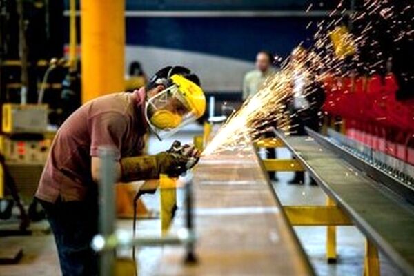 ۱۰ میلیون نفر از جمعیت فعال کشور تحت پوشش تامین اجتماعی نیستند
