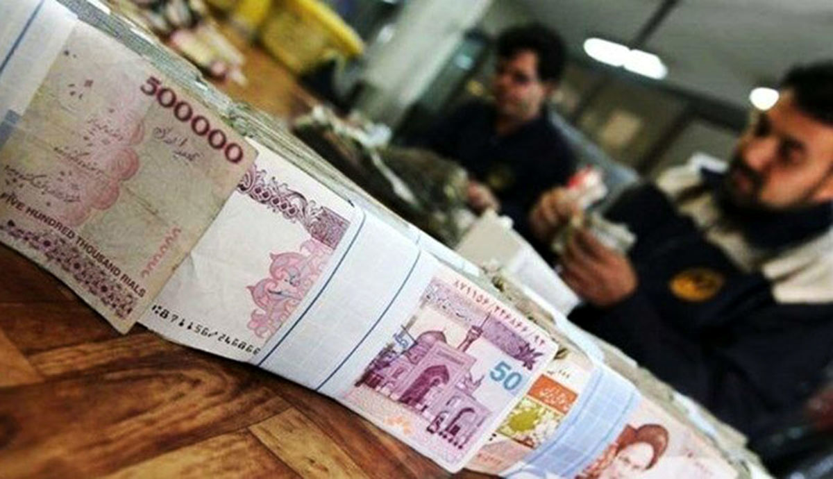 وام برای خودی‌ها / کارمندان بانک‌ها همچنان در راس وام گیرندگان
