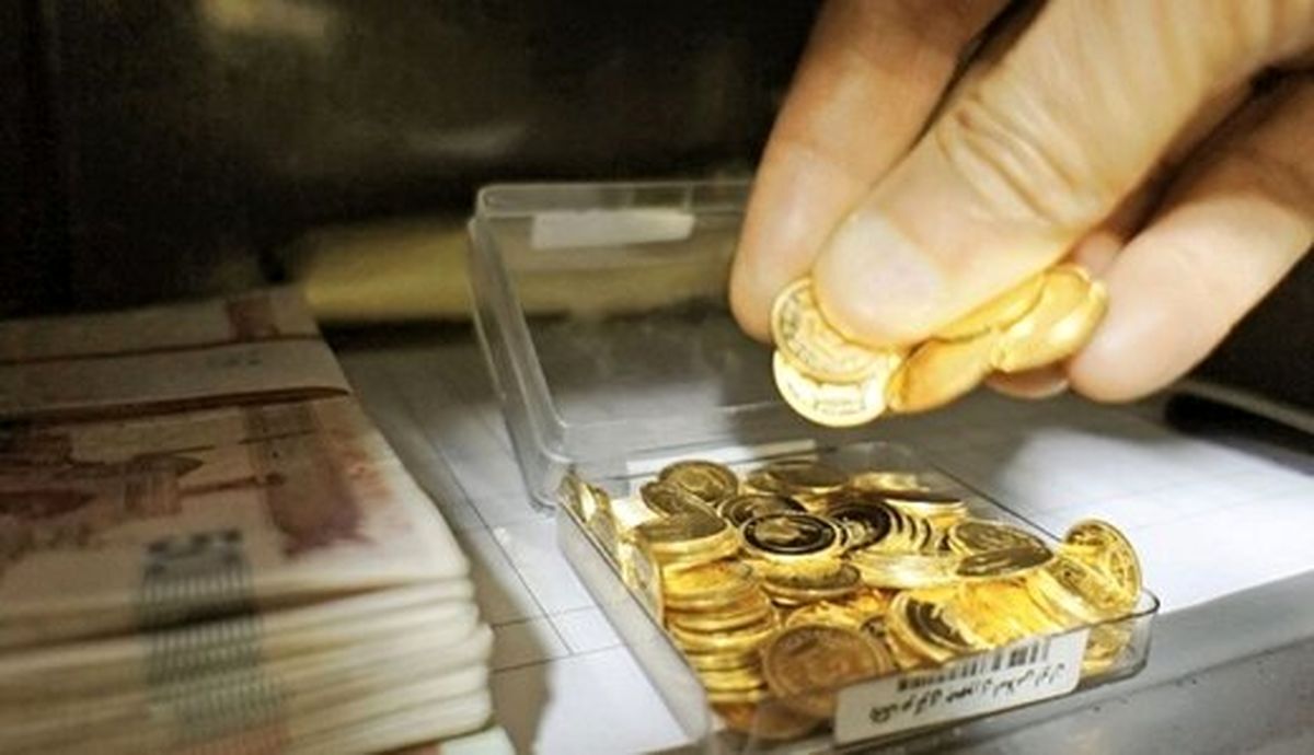 دلار از مرز ۶۹ عبور کرد/ کاهش دامنه نوسان قیمت سکه
