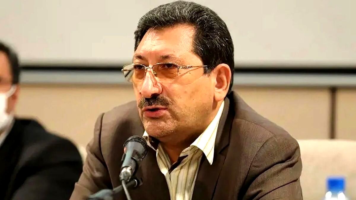 وزیر صمت بابت افزایش قیمت خودرو از نمایندگان تذکر گرفت
