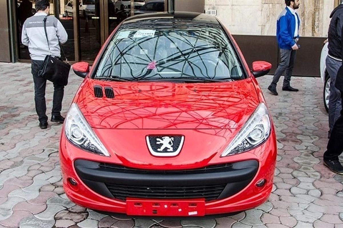 قیمت روز خودرو چهارشنبه ۱۷ مرداد ۱۴۰۳/ کاهش قیمت خودرو در بازار کلید خورد
