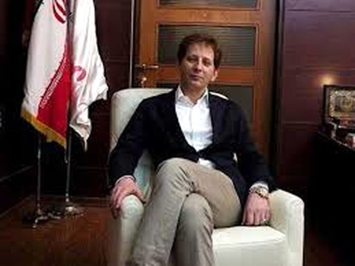 بابک زنجانی وارد رقابت با فرزین شد