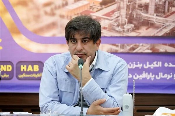 نشست مدیران فولاد اکسین و مبارکه در ایران اکسپو ۲۰۲۵/ هم‌افزایی برای توسعه صنعت فولاد و فتح بازارهای جهانی