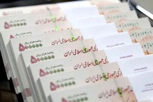 وقتی اسکناس درشت در بازار نیست یعنی تورم بالاست