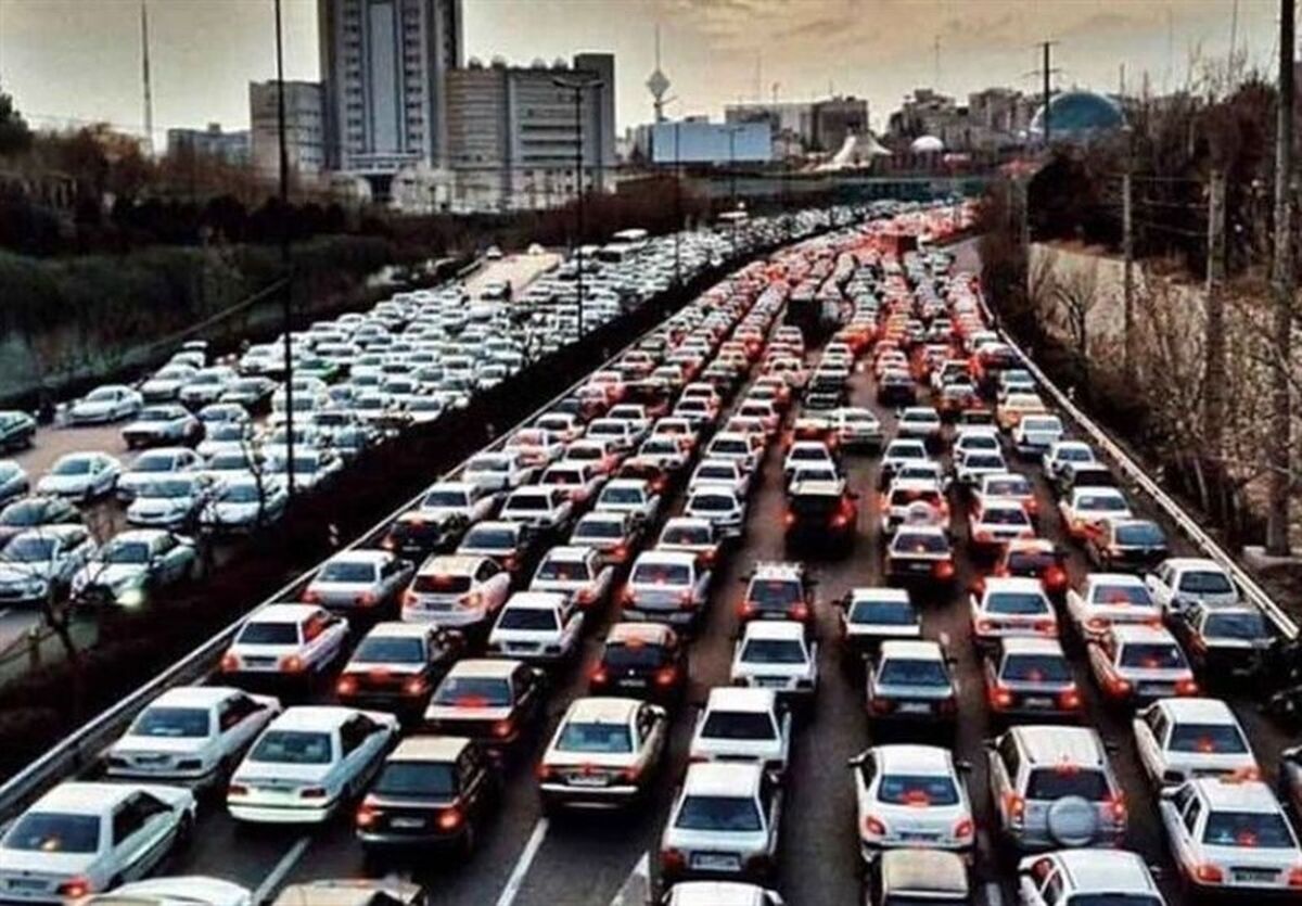 یارانه ۲۱ میلیارد دلاری بنزین در سال ۱۴۰۳