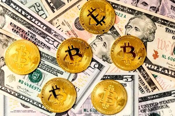 حمایت مدیرعامل گلدمن ساکس از دلار / دادوستد بیت‌کوین چیزی جز سفته‌بازی نیست!
