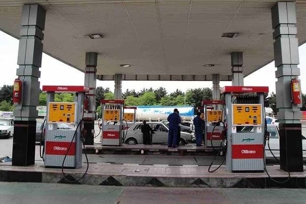سوخت رسانی در سراسر کشور بدون مشکل در حال انجام است
