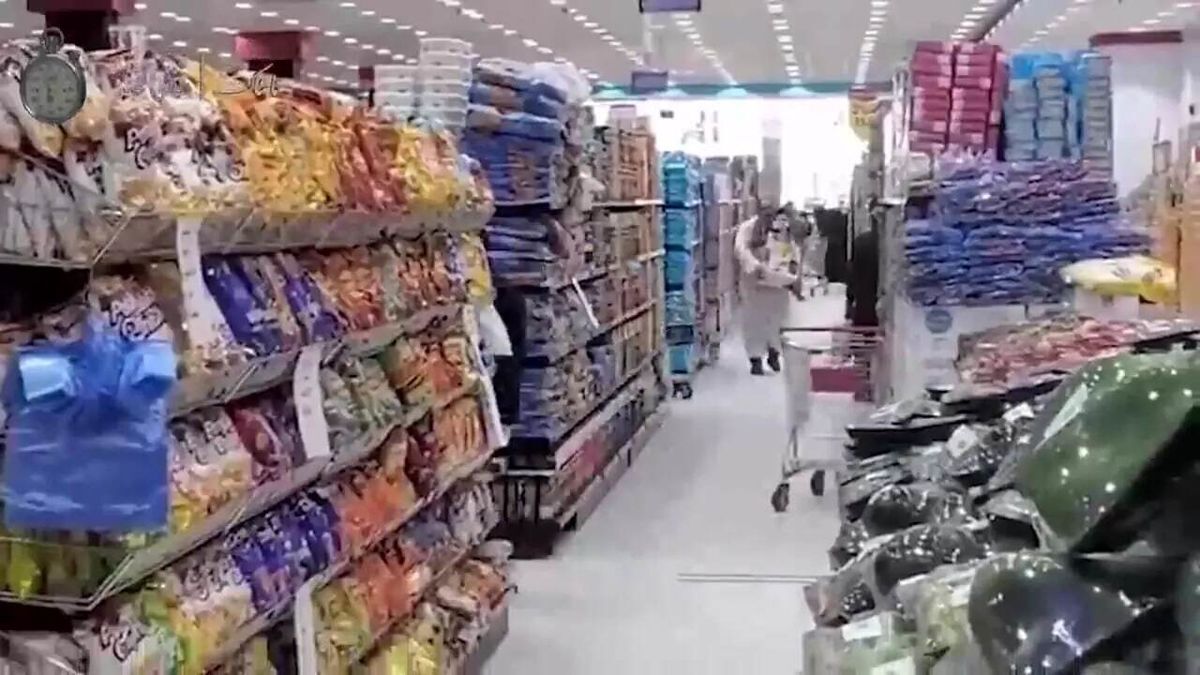 هجوم عجیب عربستانی‌ ها به فروشگاه‌؛ تخفیف‌ محدود و مصدوم بی‌شمار/ ویدئو
