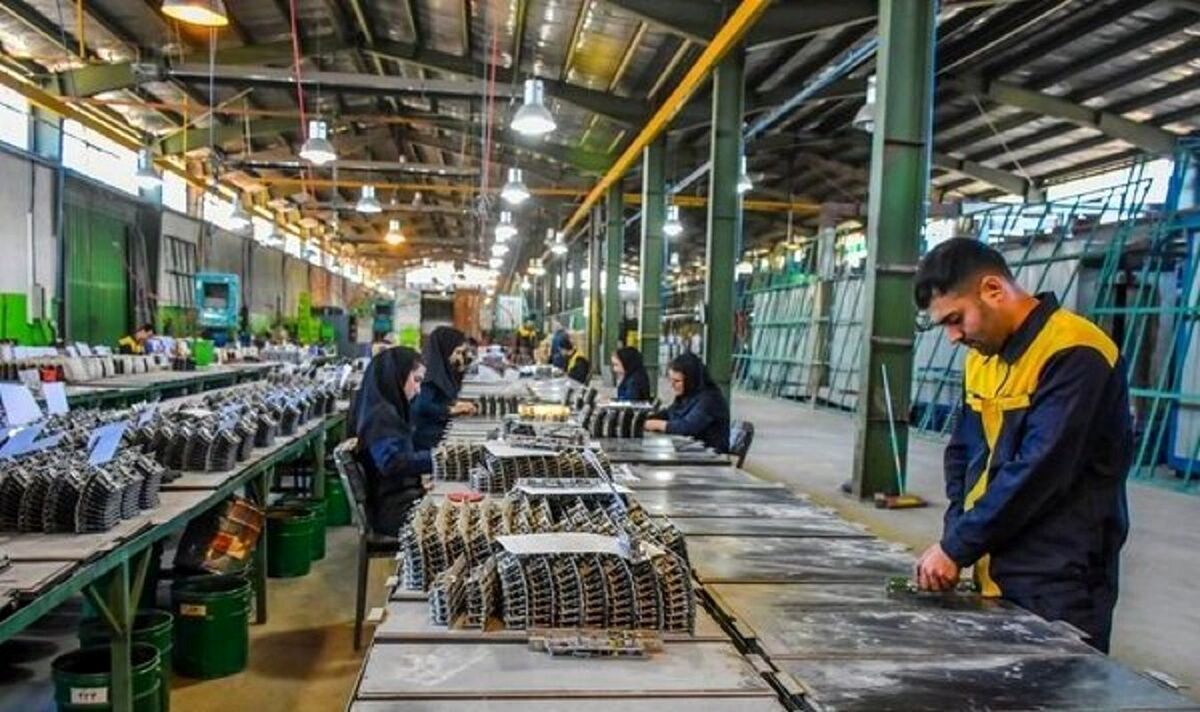 چگونه بفهمیم سختی کار داریم؟/ شرایط بازنشستگی برای زنان و مردان را ببینید

