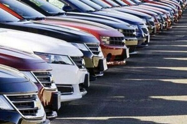 ۹۹ متهم در پرونده قاچاق خودروهای وارداتی سال ۹۶
