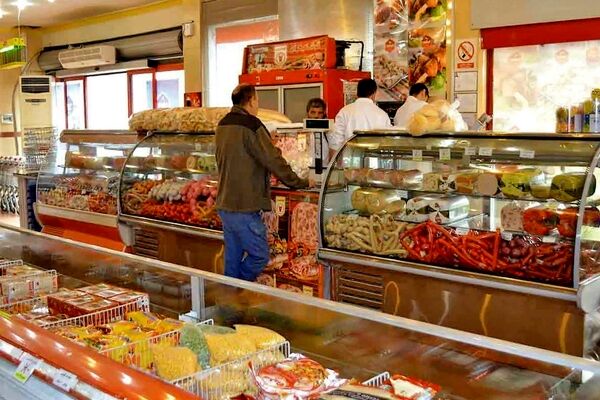 قیمت های عجیب و غریب سوسیس و کالباس؛ ۳۰۰ گرم ۲.۵ میلیون تومان!