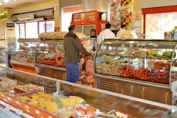 قیمت های عجیب و غریب سوسیس و کالباس؛ ۳۰۰ گرم ۲.۵ میلیون تومان!