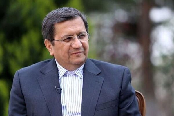 همتی: قیمت طلا پایین نمی‌آید/ به روند اقتصادی کشور خوش بین هستم/ ویدئو
