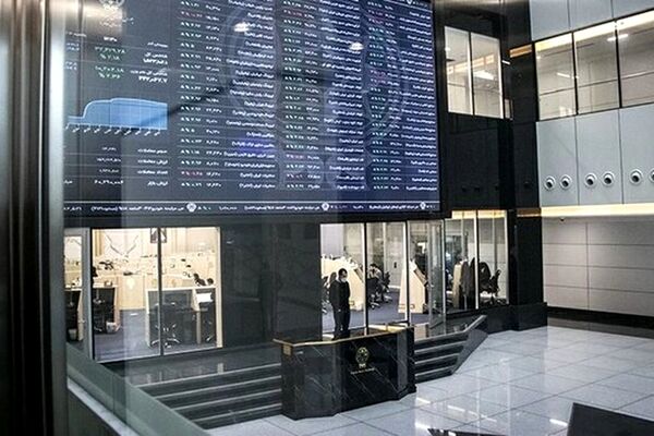 شروع هفته بورسی با چراغ قرمز