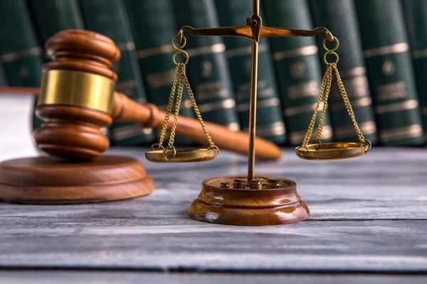 گرفتن حکم جلب چگونه است؟ مراحل و نکات مهمی که باید بدانید