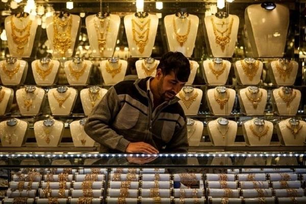تا دی ماه قیمت طلا و سکه چه تغییری می‌کند؟