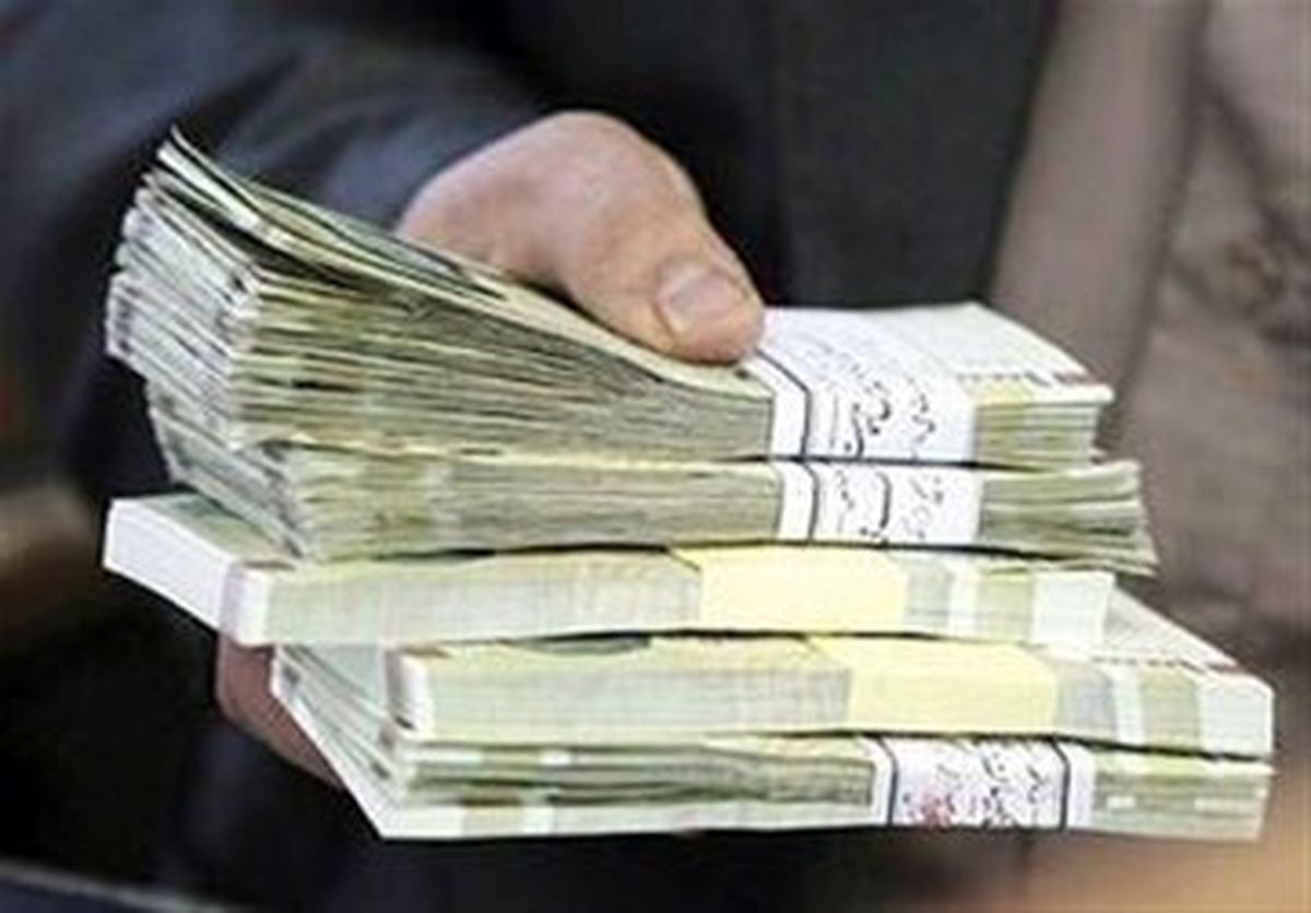 تحقیر پول ایران توسط ترک ها با به آتش کشیدن/ ویدئو
